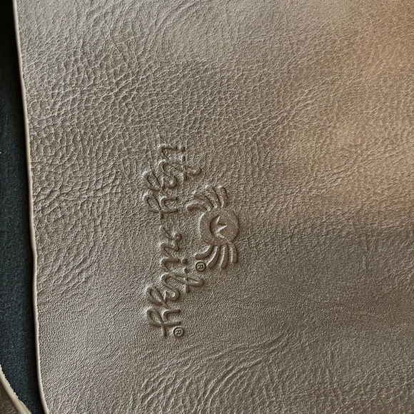 Itzy ritzy mini leopard diaper bag with pacifier holder, hand sanitizer holder - Picture 9 of 10